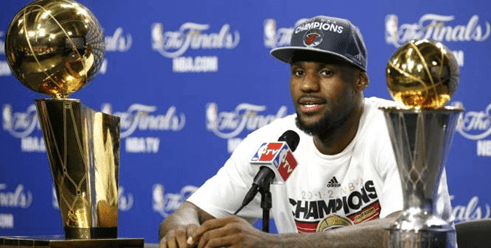 LeBron James et ses trophées