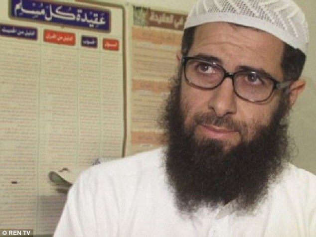 Pour 'imam de Cologne, les femmes agressées sexuellement le soir du 31 décembre n'avaient qu'à s'habiller de manière décente