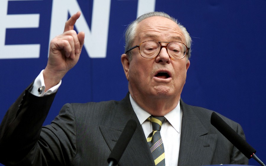 Jean-Marie Le Pen fait le parallèle entre homosexualité et pédophilie