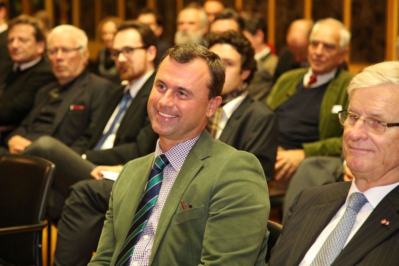 Norbert Hofer, candidat d'extrême droite, au second tour de l’élection présidentielle en Autriche