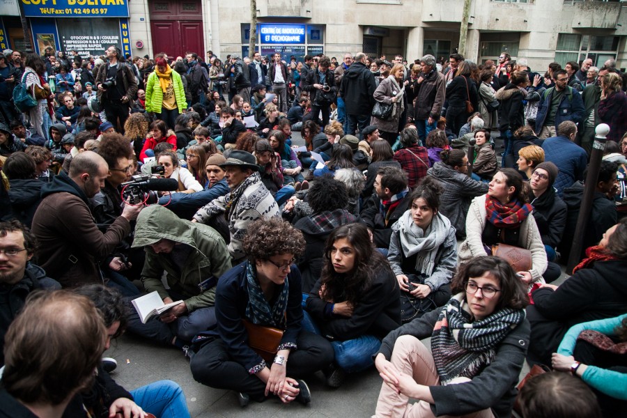 Regroupement devant le lycée Jean Jaurès
