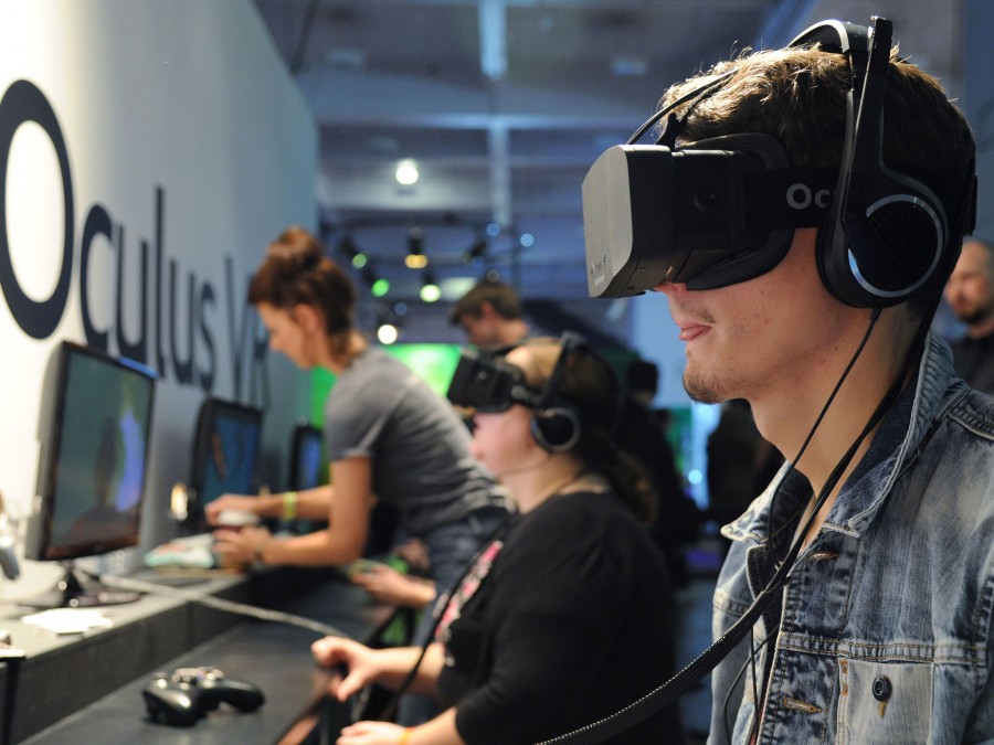 La réalité virtuelle a fait un grand pas en avant. Aujourd'hui, après des années de balbutiements, la réalité virtuelle est devenue réalité.
