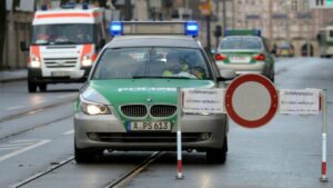 Plus de 900 policiers furent mobilisés