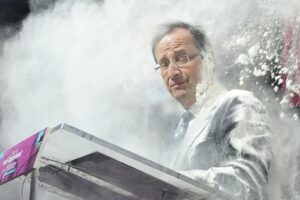 François Hollande avait lui aussi subi une attaque au gluten quand il était candidat à la primaire de gauche, en 2012.