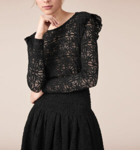 Maje, robe dentelle, 265€
