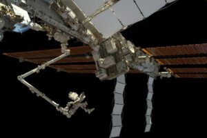 La Station Spatiale Internationale. Elle a été lancée en 1998 par la NASA.