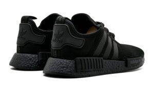 sneakers news