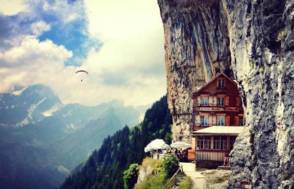 Tour d'horizon des villes insolites