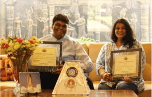 Un jeune indien de 18 a construit le plus petit et le plus léger satellite du monde pour la NASA