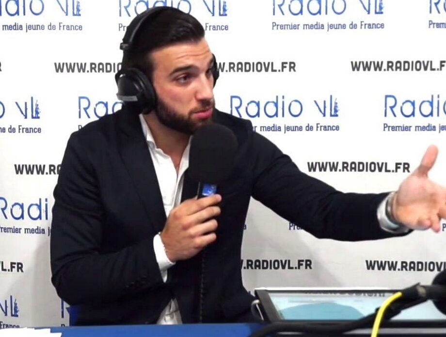 Aymeric Bonnery dans le studio Radio VL