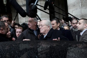Jean-Marie Le Pen au 600e anniversaire de Jeanne d'Arc à Paris, le 7 janvier 2012.