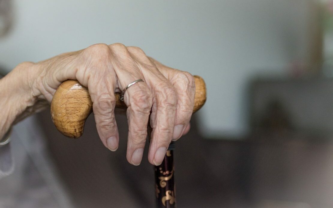 envoyé spécial et maisons de retraite