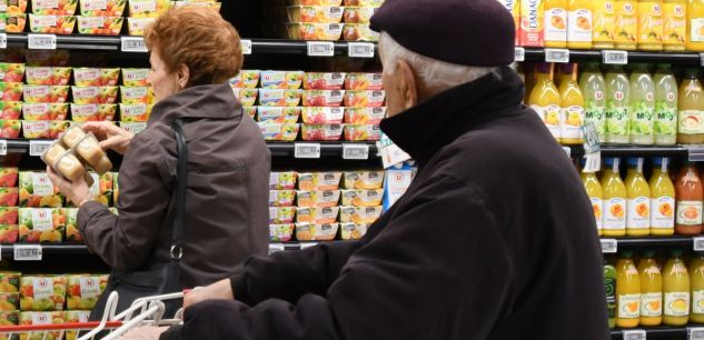 Dans un supermarché à Trèbes, mars 2018. (PASCAL PAVANI / AFP)