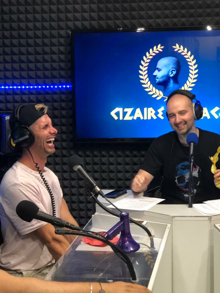 benoit dubois et cedric cizaire dans le cizaire palace sur vl
