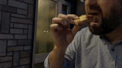 Too Good To Go, l'application qui lutte contre le gaspillage alimentaire (crédit : Giphy)