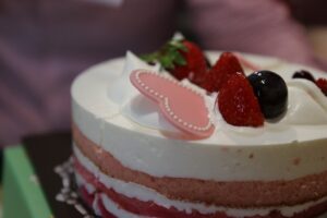 Le Meilleur Pâtissier, en famille (M6) : Des enfants gourmands, des candidats emblématique surexcités !