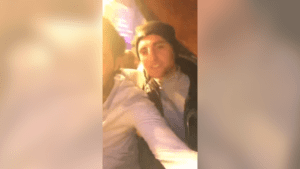 alt= »Adrien Rabiot en boite de nuit, après la défaite de son club en Ligue des Champions «
