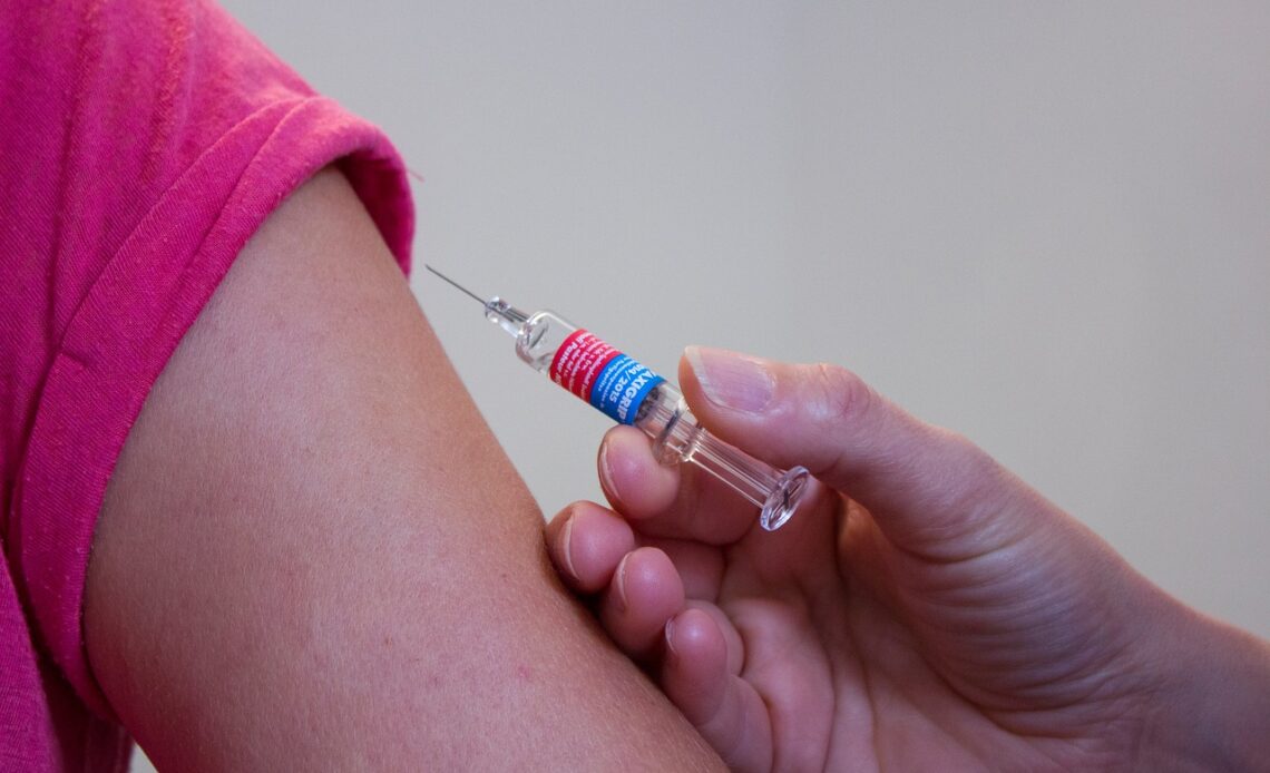Anti-vaccin contre le mur