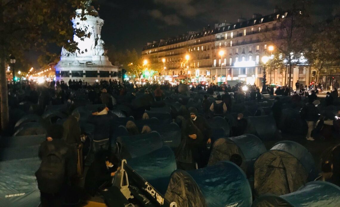 Camp de migrants Place de la République à Paris