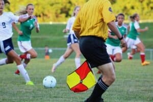 femmes voilées voile football terrain foot
