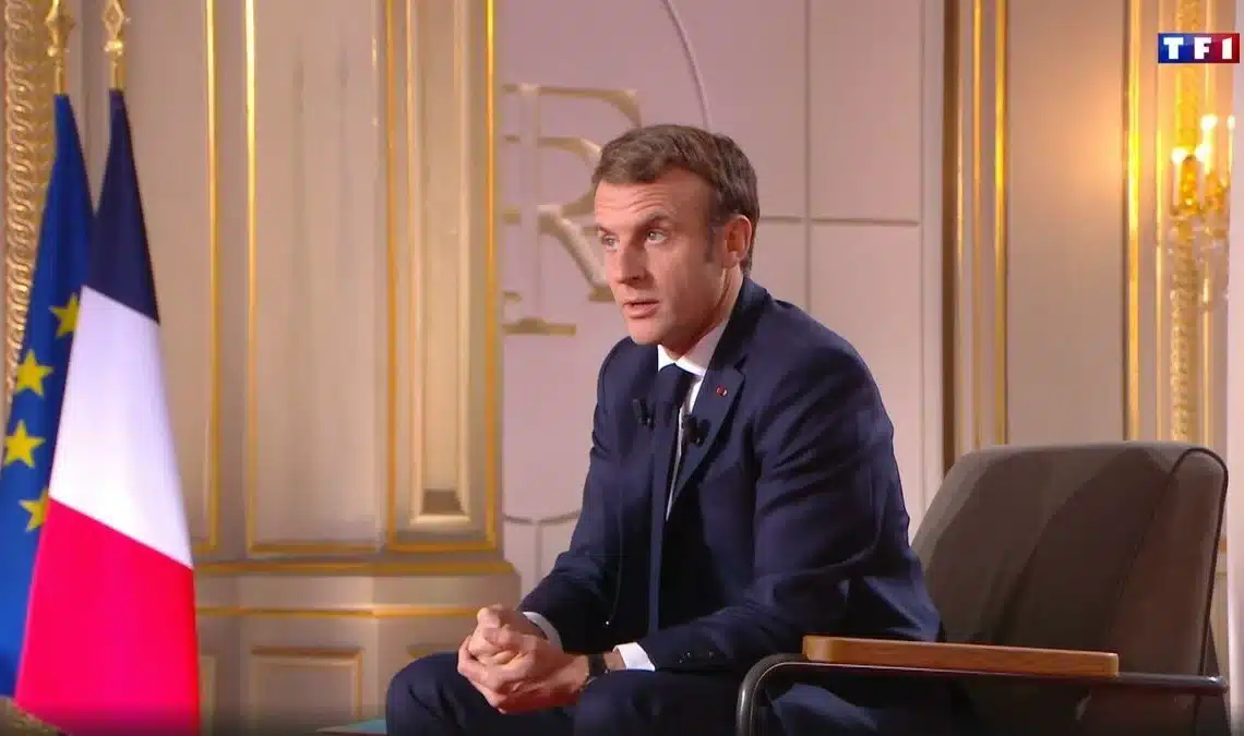 Candidature Emmanuel Macron réélection première Vème république