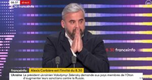 Alexis Corbière armes livrées Ukraine France secret défense franceinfo