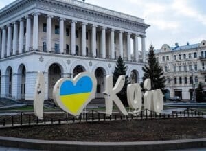 Kiev capitale Zelensky Poutine Russie raisons attaque