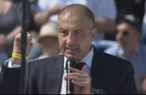 Mourad Boudjellal vous êtes racistes macron meeting présidentielle 2022