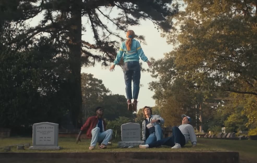 Kate Bush artiste Running Up That Hill stranger things musique revenue à la mode