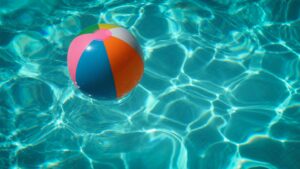 Julien Bayou BFMTV RMC interdiction piscines privées sécheresse eau canicule