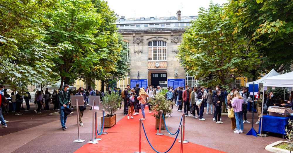 Ecole de commerce, environnement, écologie, business school